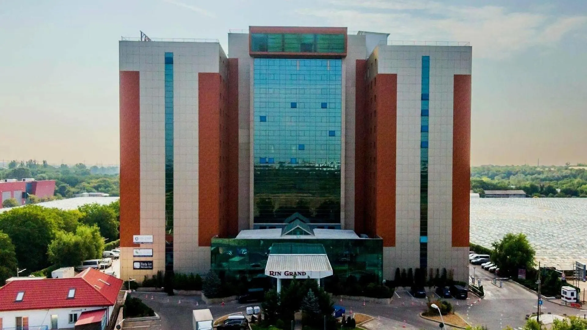 Rin Grand Sofmed Apartment Bucharest